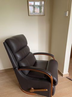 (Category: ) located in . Submitted by homerevamp (Listing ID 1312647913, Image 1). Description: .