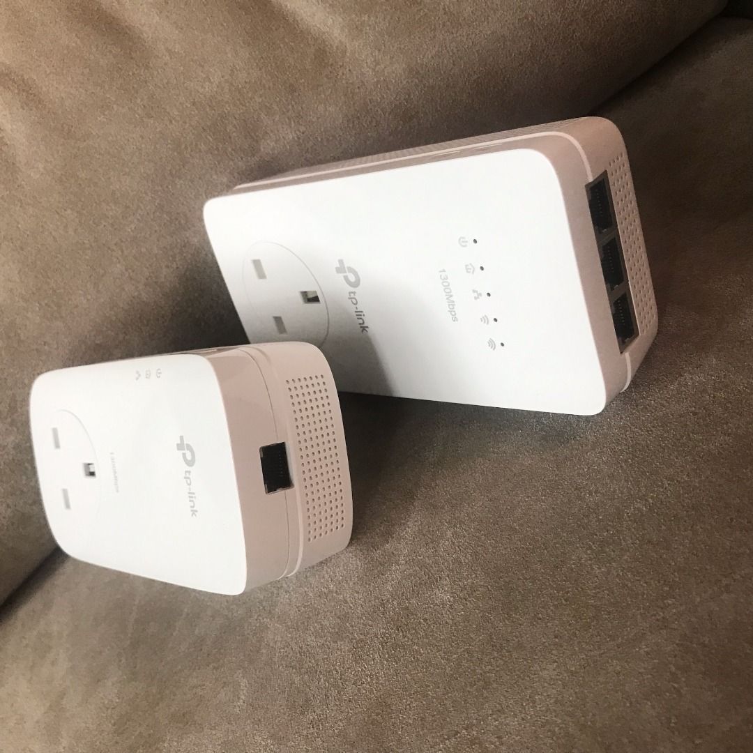 💻 TP-LINK AV1300 2pc Set Gigabit Passthrough Powerline Adapter Wi-Fi  Wireless HomePlug USED 電力線網路橋接器2件套無線電力貓🔌, 電腦＆科技, 電腦周邊及配件, Wifi及上網相關產品-