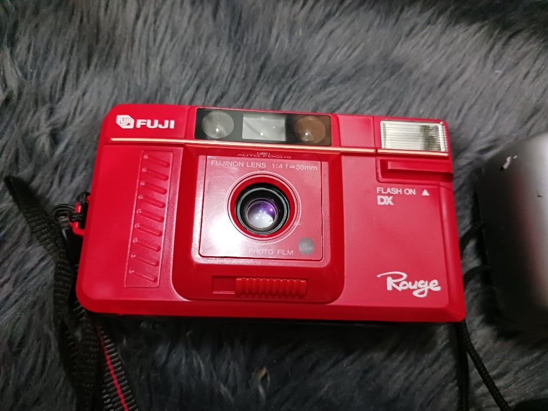 Affordable bundle sale cameras (AS IS / UNTESTED) 😉 (Category: Cameras) located in Malolos. Submitted by afford.japan (Listing ID 1314090143, Image 3). Description: Japan Surplus.