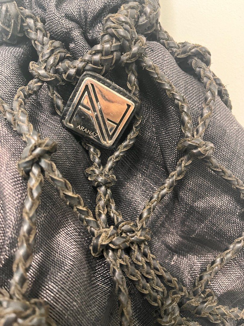 Aranaz black leather +linen purse medium size (Category: Purses & Pouches) located in Makati City. Submitted by loveeph (Listing ID 1314062418, Image 3). Description: Aranaz purse, with leather handle Medium size, can be used from day to evening, or as a beach bag Height 9" x Length 10 to 13" depending if stretched Used several times but linen and leather combo looks good 1st photo FOR REFERENCE ONLY .