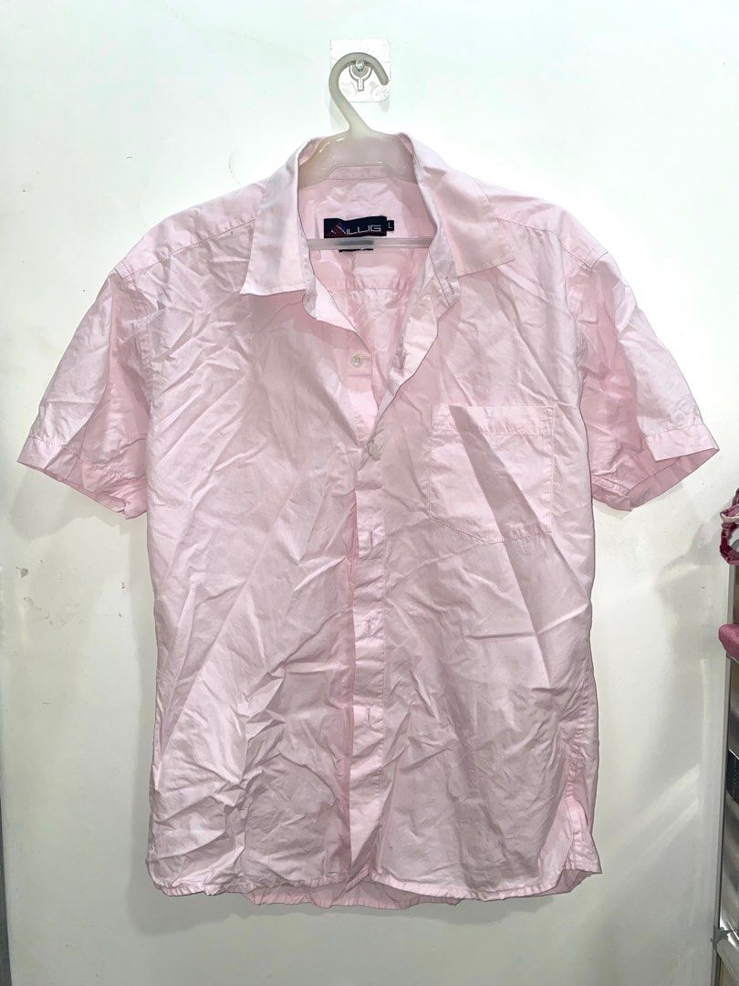 baby pink button down polo shirt (Category: Blouses) located in Navotas City. Submitted by lovecored (Listing ID 1314141245, Image 1). Description: ★ rfs: too big for me mop: gcash, maya, unionbank, bdo mod: sdd, ggx.