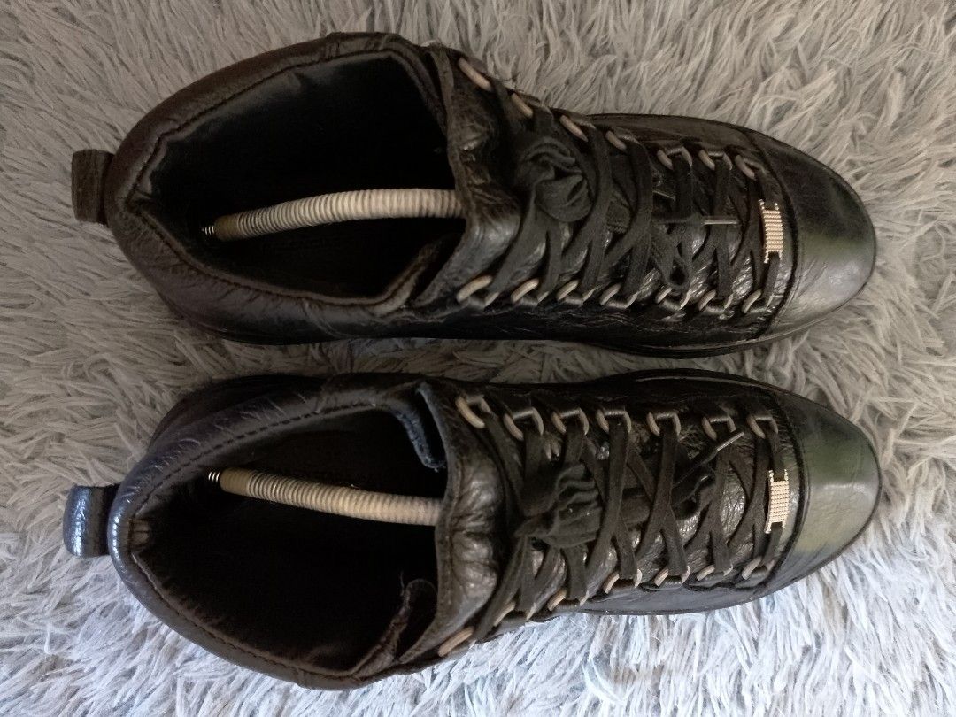 Balenciaga arena 219 hotsell