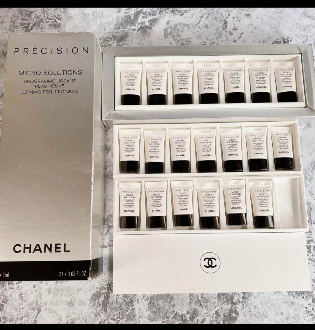 Chanel Precision Micro Solutions (Category: Face Care) located in Cavite. Submitted by care20 (Listing ID 1313999600, Image 1). Description: f20 pcs nalang nabawasan Ng Isa brand new po ito Isa lang bawas at original nabili sa Japan mismo. Note no more box na yong lagayan na white nalang same sa pic except box need cash for my dogs and cat.