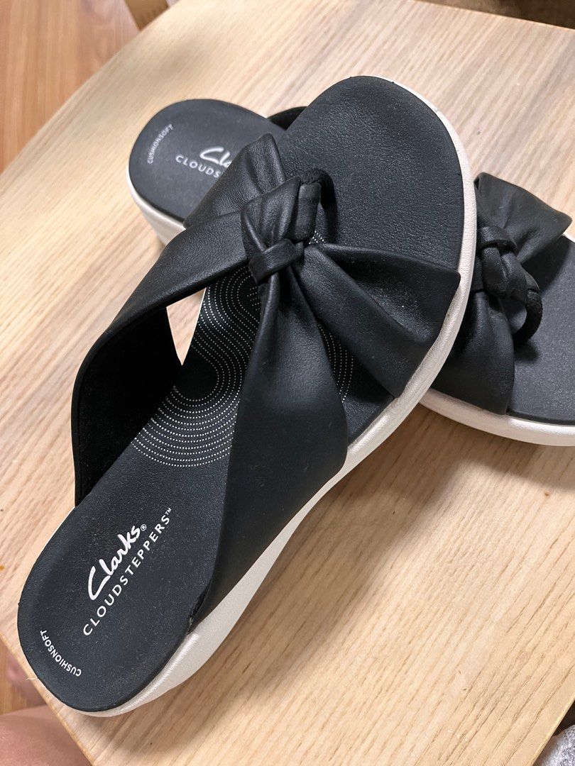 SALE Clarks leather slip on - (Category: Slippers and slides) located in Makati City. Submitted by loveeph (Listing ID 1314041242, Image 1). Description: Clarks slip ons sandals black leather and white thick sole Size EUR 27 US 6.5 or 23.5cm end to end Brandnew in box, no issue RFS: wrong size Such a steal at this price.