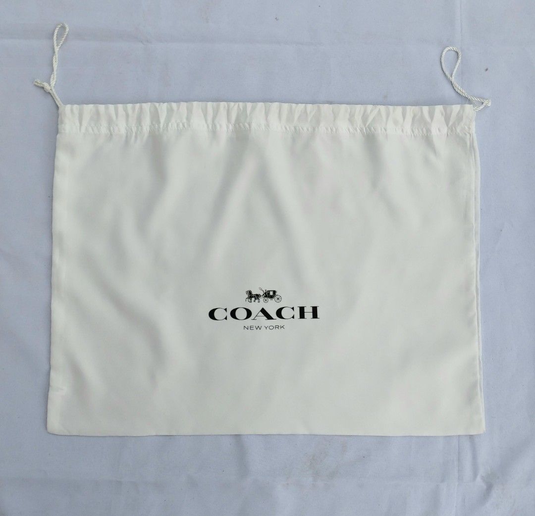 Dustbag coach clearance