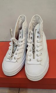 (Kategori: ) berada di . Dikirim oleh ebinn (ID iklan 1314113685, Gambar 1). Deskripsi: .