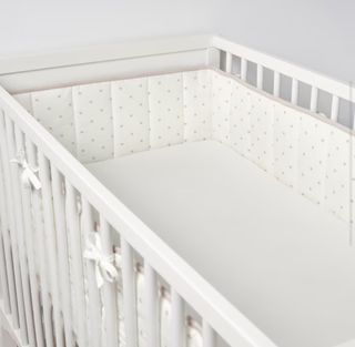 (Category: ) located in . Submitted by cleanmycloset8 (Listing ID 1314049730, Image 1). Description: .