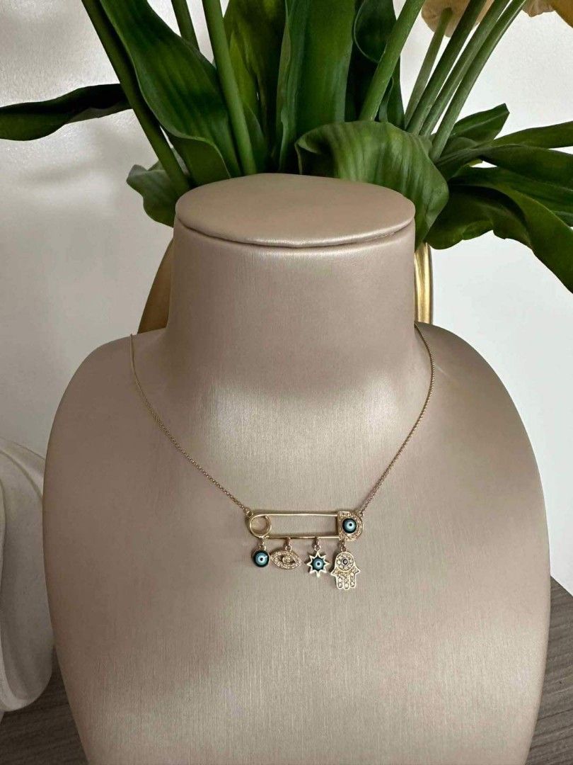 Eye pin necklace best sale