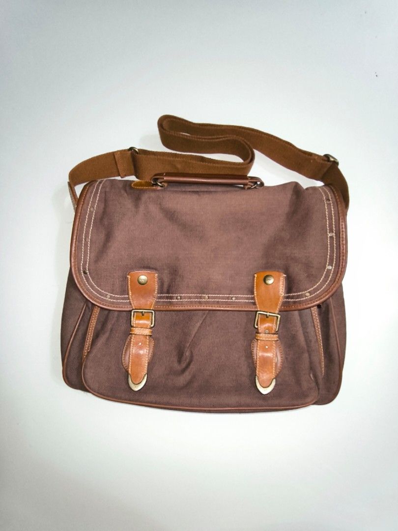 Esprit Canvas Messenger Bag Men s Fashion Bags Sling Bags on Carousell