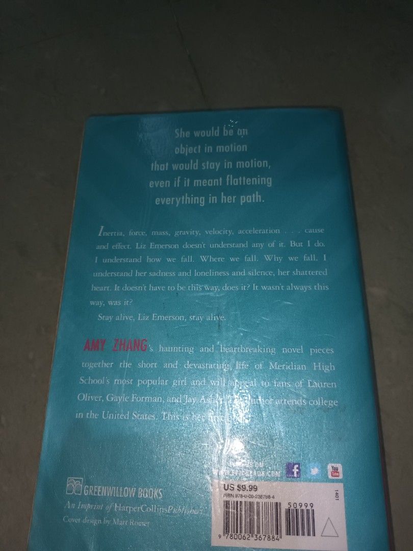 Falling into Place by Amy Zhang (Category: Storybooks) located in Manila. Submitted by ndmc_ (Listing ID 1314013126, Image 2). Description: .