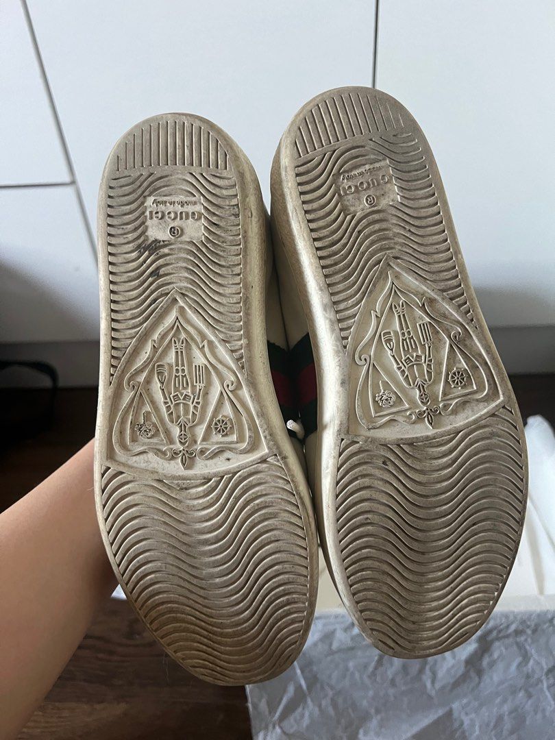 GUCCI ACE SNEAKERS HEART AUTHENTIC (Category: Sneakers & Footwear) located in Manila. Submitted by tk.preloved (Listing ID 1314086737, Image 3). Description: Gucci ace sneakers with red heart ❤️ AUTHENTIC 💯 Bought this in HK Size 35 (runs big) fit up to size 7 (im size 7) With dustbag, card and box No sira or anything. Just dirt Need cleaning nalang. But all good 🥰 Pm for sure buyer!!! Rfs: dna ngagamit .