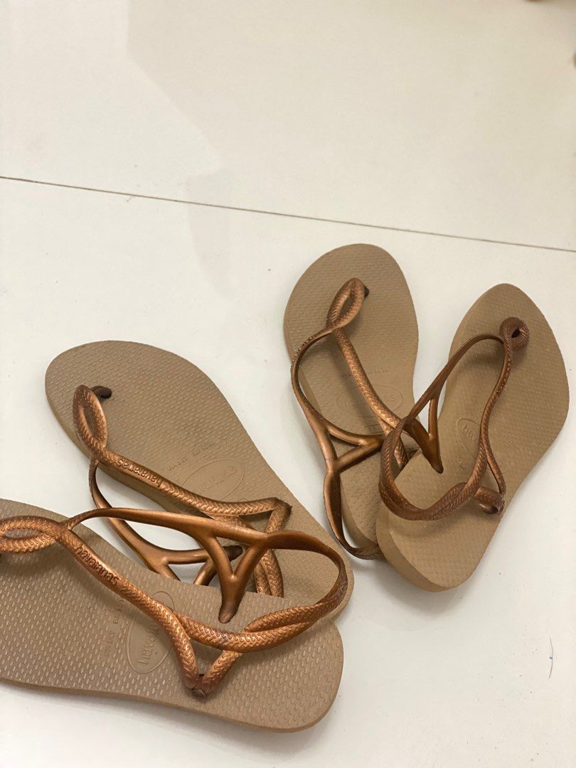 Havaianas Sandals Women s Fashion Footwear Sandals on Carousell