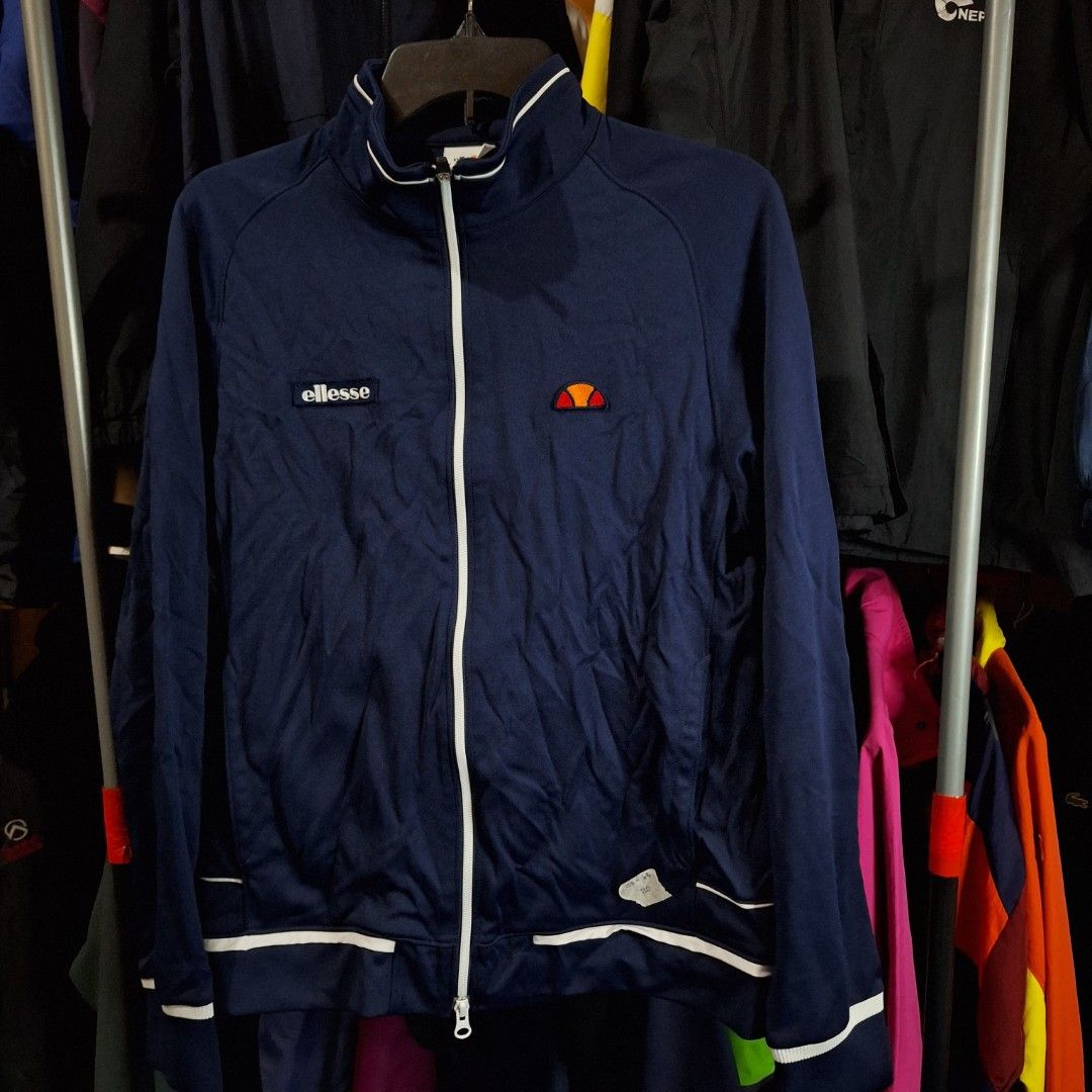 Ciri ciri jaket ellesse original new arrivals