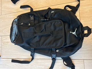 （分類：）位於 。 由 ianmramos 提交（商品編號 1313997897，圖片 1）。簡介： 。