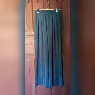(Kategori: ) berada di . Dikirim oleh stuff.corner (ID iklan 1314028015, Gambar 1). Deskripsi: .