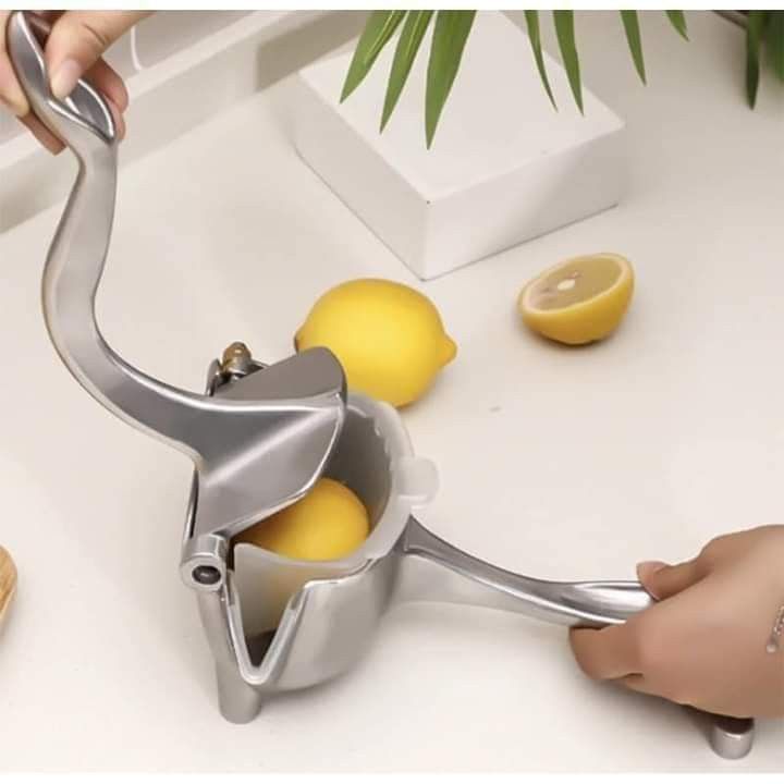 lemon squeezer (Category: Other Kitchen Appliances) located in Manila. Submitted by asstditems (Listing ID 1314010175, Image 1). Description: vz Same day delivery within metro manila Mode of Payment: CASH ON DELIVERY GCASH BANK TRANSFER Pm for inquiries! Happy Shopping & God bless..