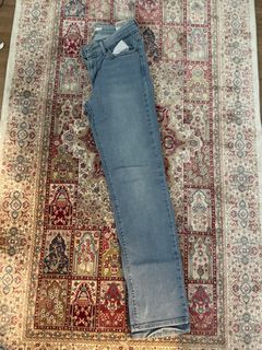 (Category: ) located in . Submitted by anaquerida (Listing ID 1314040865, Image 1). Description: .