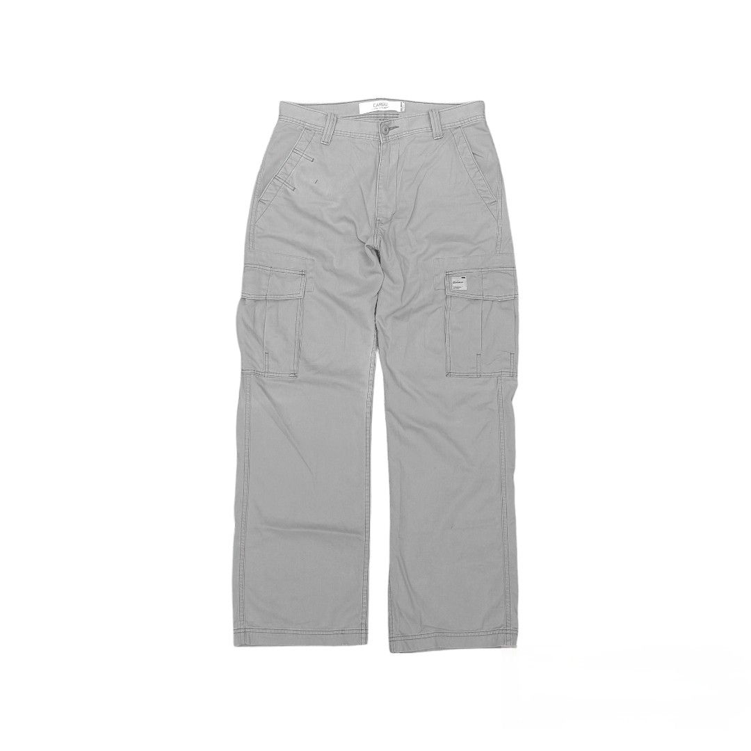 Levi's workwear cargo baggy pants (Category: Jeans) located in Balanga. Submitted by faded_garmz (Listing ID 1314082712, Image 3). Description: Levi's workwear cargo baggy pants Available Condition: Excellent Waist: 34" Length: 39" Leg opening: 10.5" Issue: none Color may vary due to lighting.