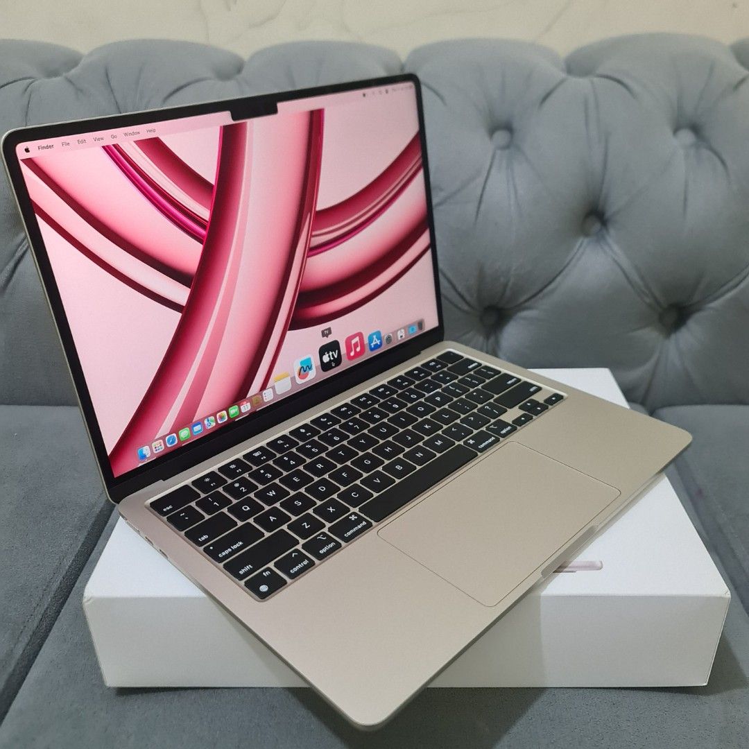Macbook Air M3 Chip 2024 13 6 Inch 8gb 256Gb Starlight BNOB Resmi Macbook Air M3 Chip 2024 13 6 Inch 8gb 256Gb Starlight BNOB Resmi