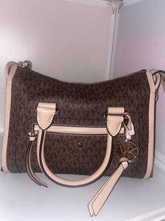 (Kategori: ) berada di . Dikirim oleh cannanissa (ID iklan 1314142501, Gambar 1). Deskripsi: .