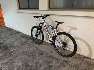 （分類：）位於 。 由 qpshev 提交（商品編號 1306917554，圖片 1）。簡介： 。