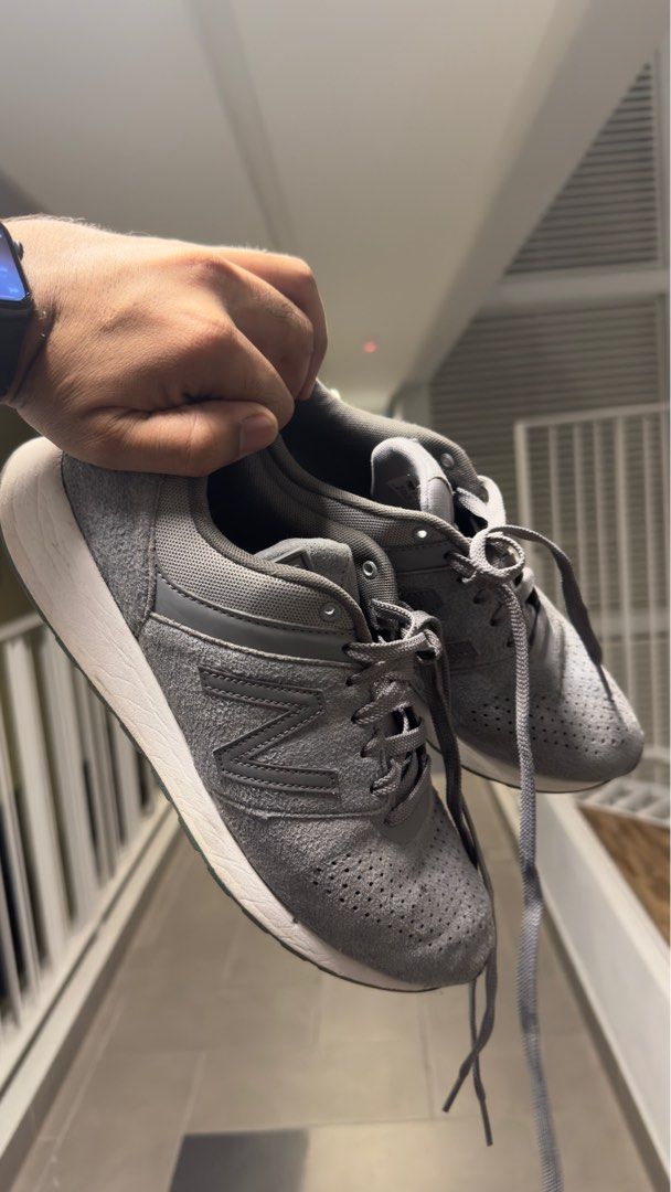 New balance badminton shoes discount