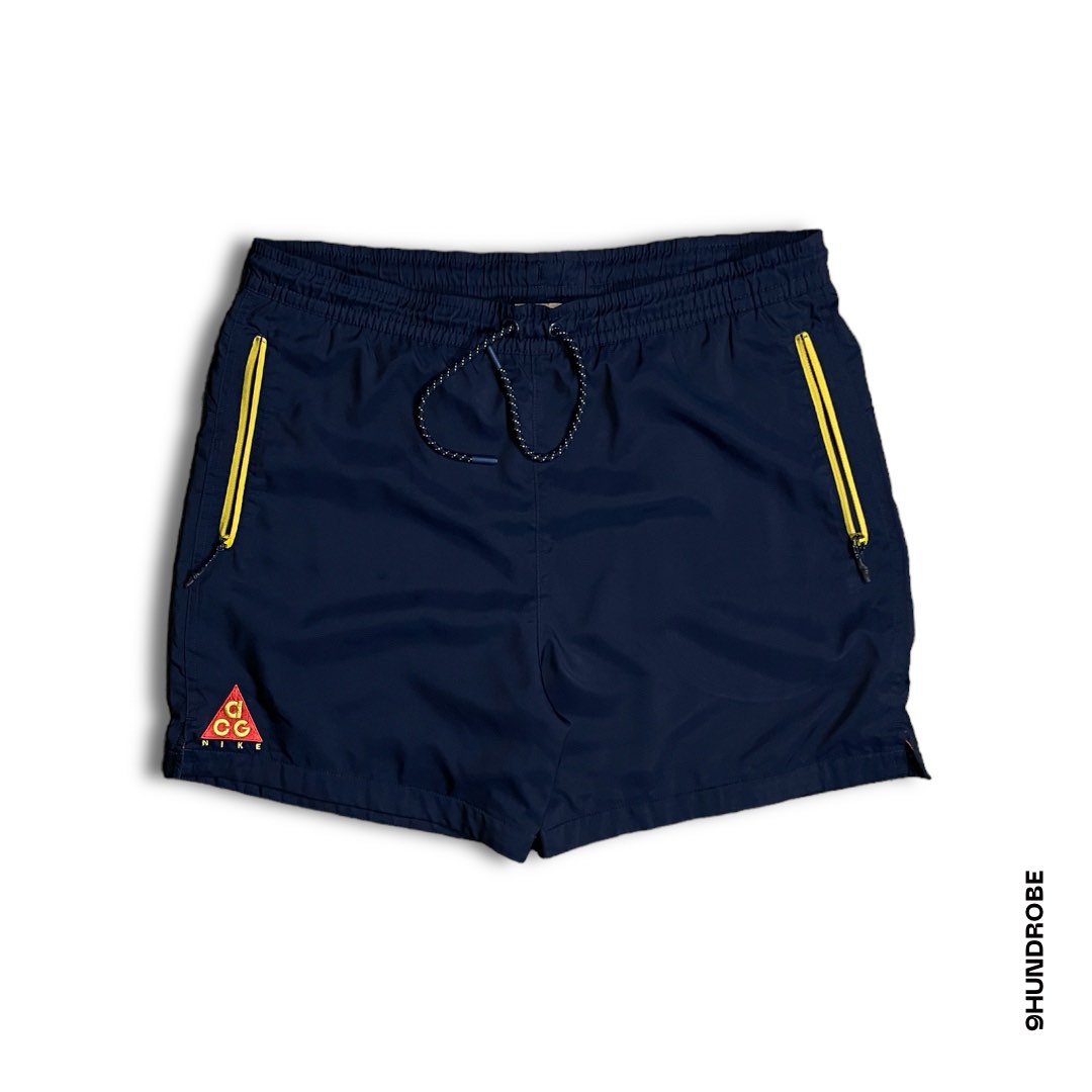 acg woven shorts