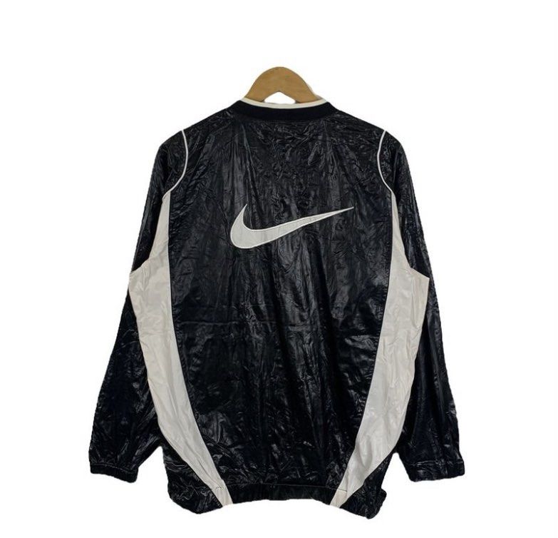 Nike big swoosh jumper store