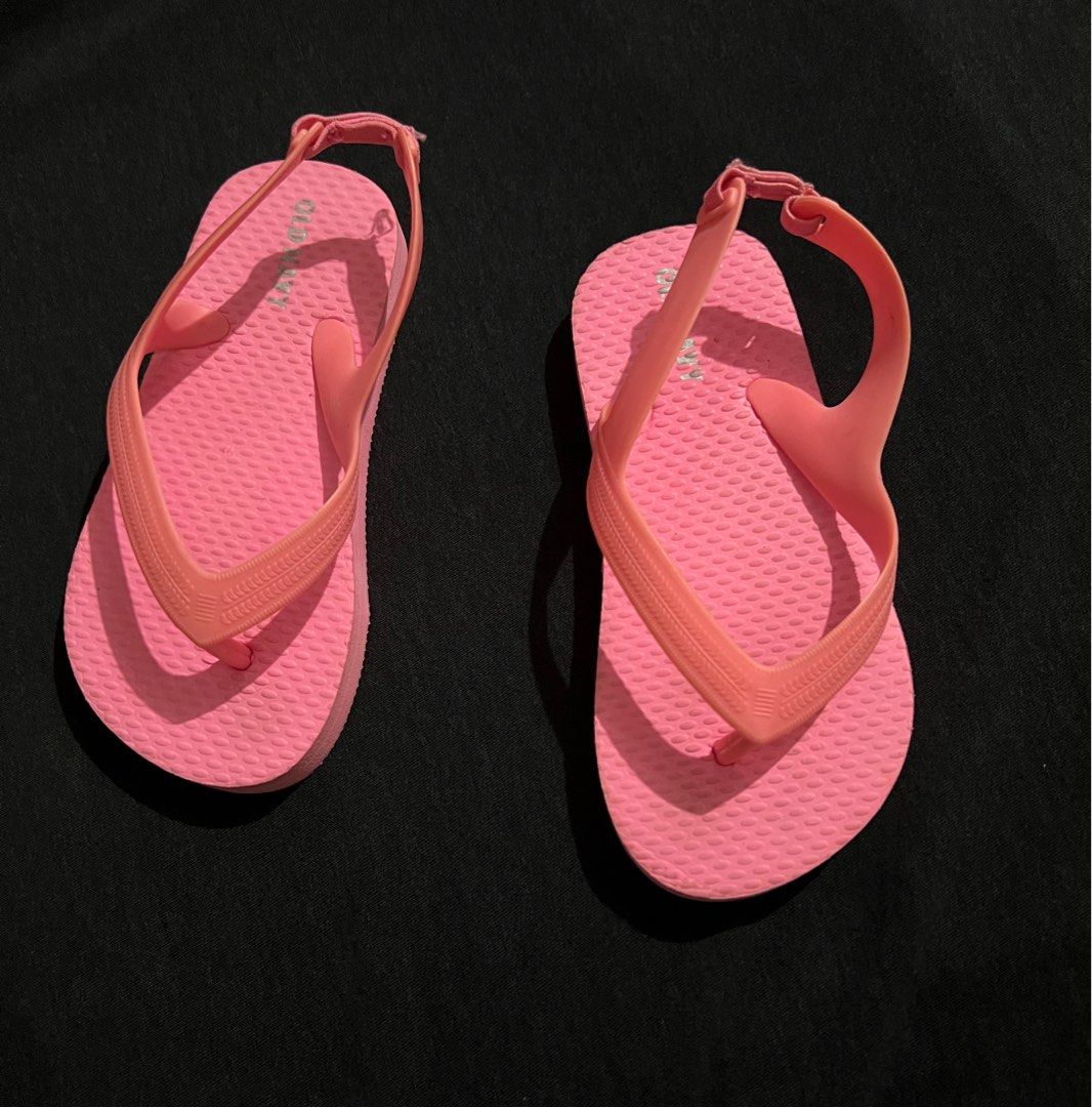 Old Navy Slippers Babies Kids Babies Kids Fashion on Carousell