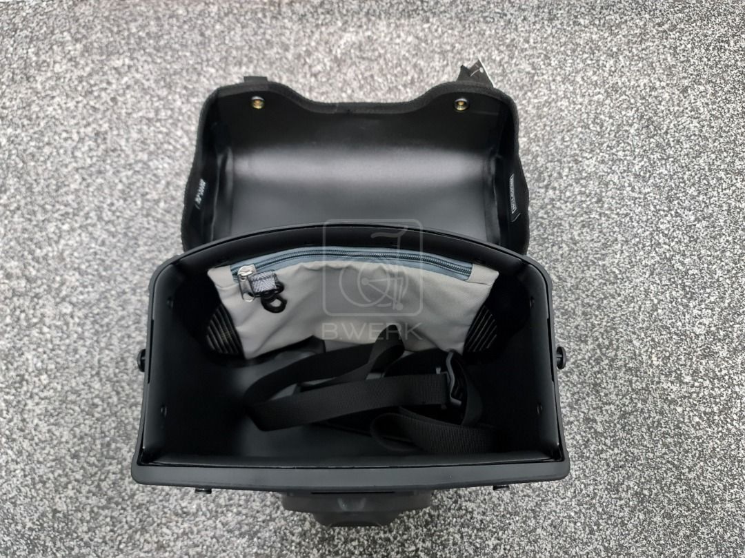 𝐑𝐚𝐫𝐞❗Original Brompton Mini O Bag Black | Brand New With Tag