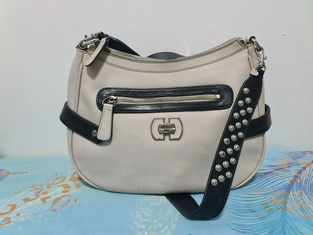 Guess sling shop