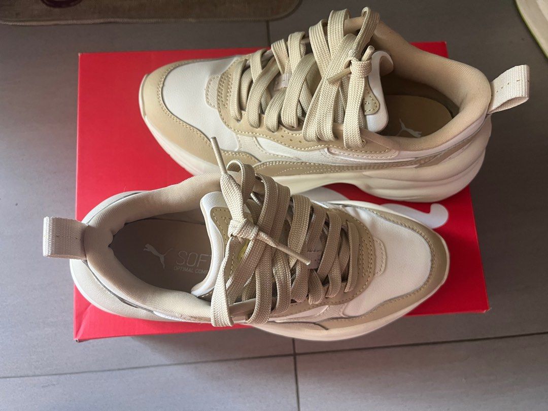 Cilia puma beige top