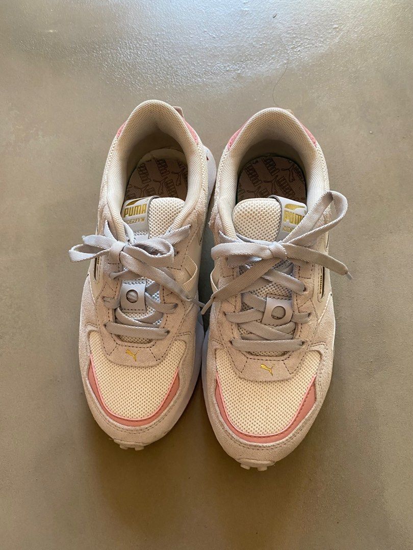 Puma pastel sneakers online