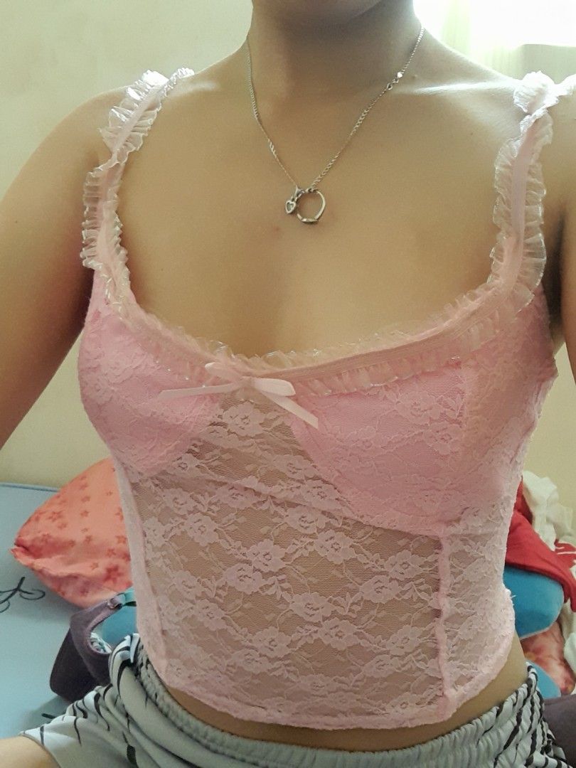 Rare find coquette pink top (Category: Sleeveless) located in Bacoor. Submitted by itsurfaaaveeemarg (Listing ID 1311095832, Image 3). Description: xs to small best fit is xs message me for more info!.