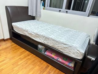 (Category: ) located in . Submitted by mumnme (Listing ID 1314117067, Image 1). Description: .