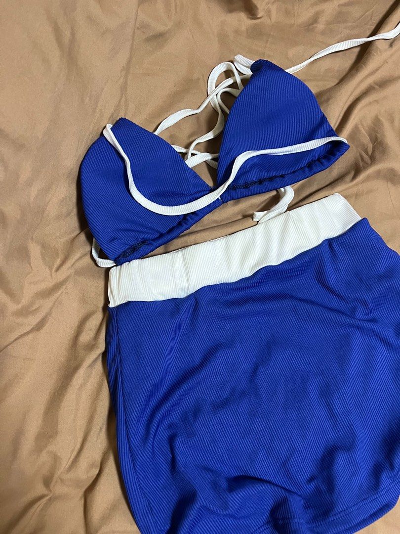 swimsuit (Category: Bikinis & Swimsuits) located in Santo Tomas. Submitted by shellsea_declutterz (Listing ID 1314081180, Image 3). Description: used once, good condi disinfected already w/ beach cover up size: small rfs: declutter .