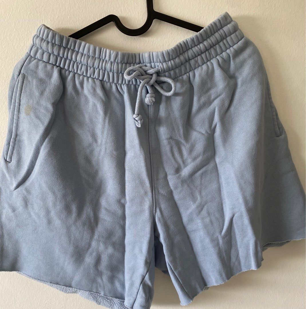 TNA cozy fleece boyfriend sweatshorts Women s Fashion Bottoms Shorts on Carousell