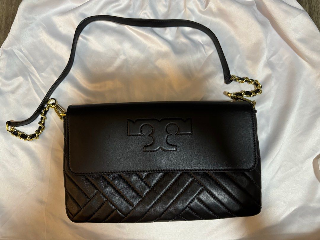 Tory Burch Clutch shoulder bag Women s Fashion Bags Wallets Purses Pouches on Carousell