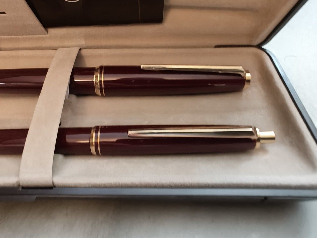 Montblanc meisterstuck pen and pencil set online