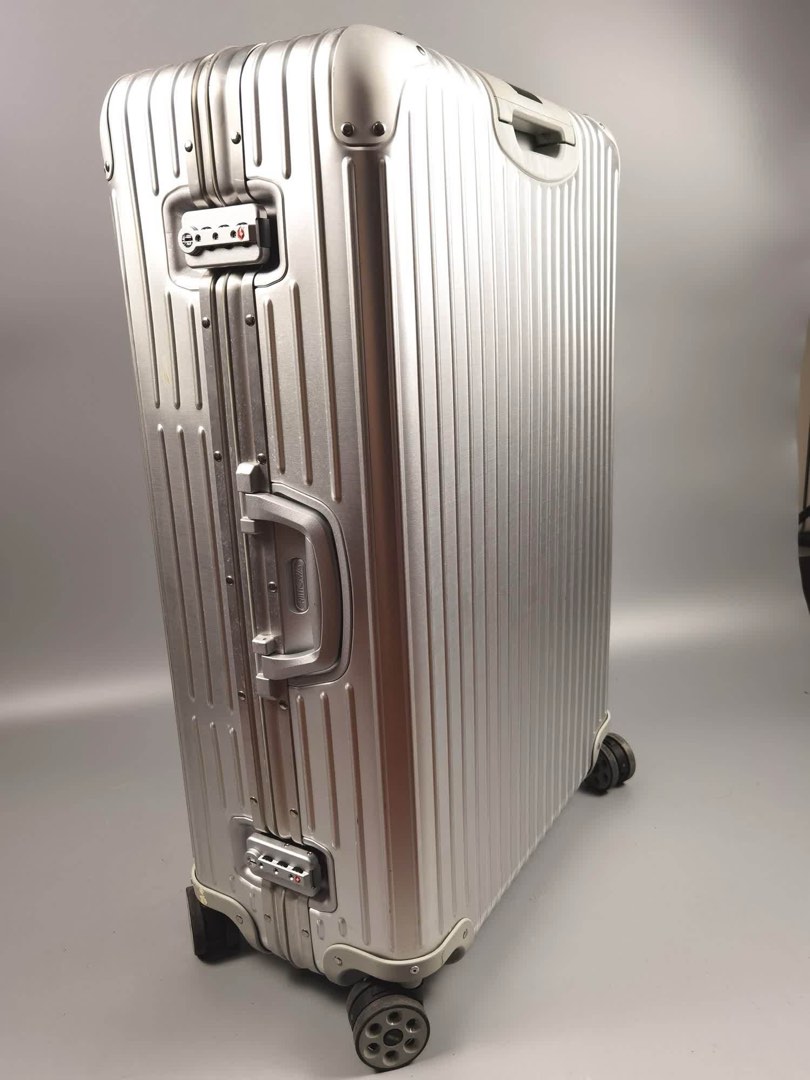 Rimowa topas sport trunk cheap