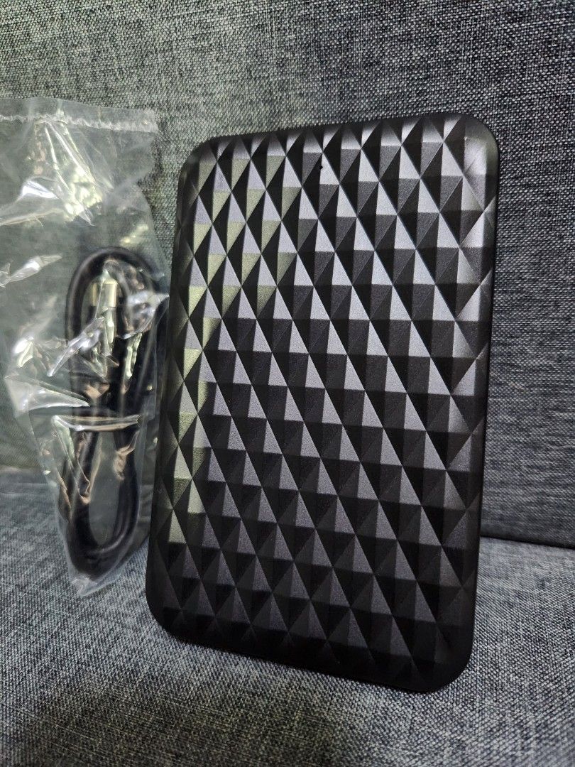 2.5 HDD Orico Enclosures (Category: Hard Disks & Thumbdrives) located in Marikina City. Submitted by earnestaustria (Listing ID 1314305283, Image 2). Description: 3 pieces set brand new condition with sticker pads no issues with sealed USB C to A cords with replacement boxes Marikina City.