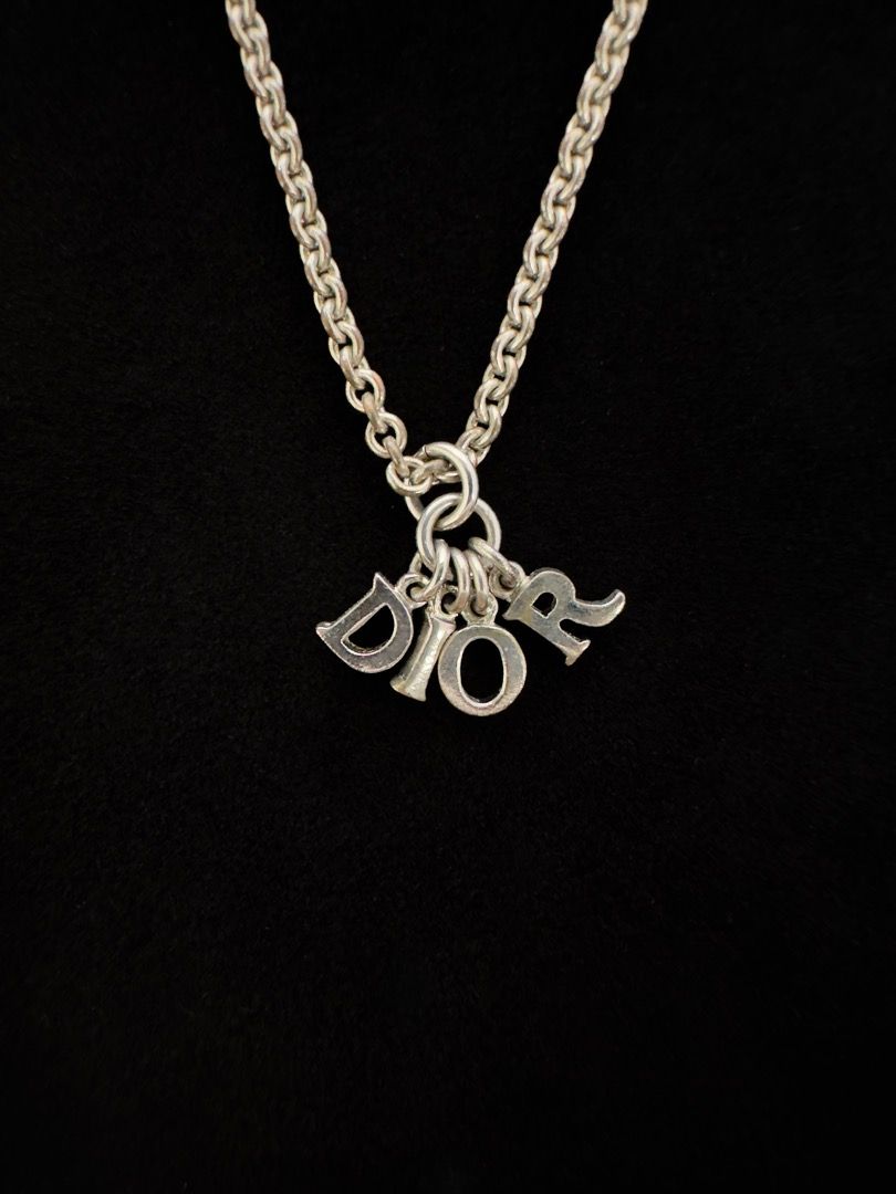 Dior spell out chain online