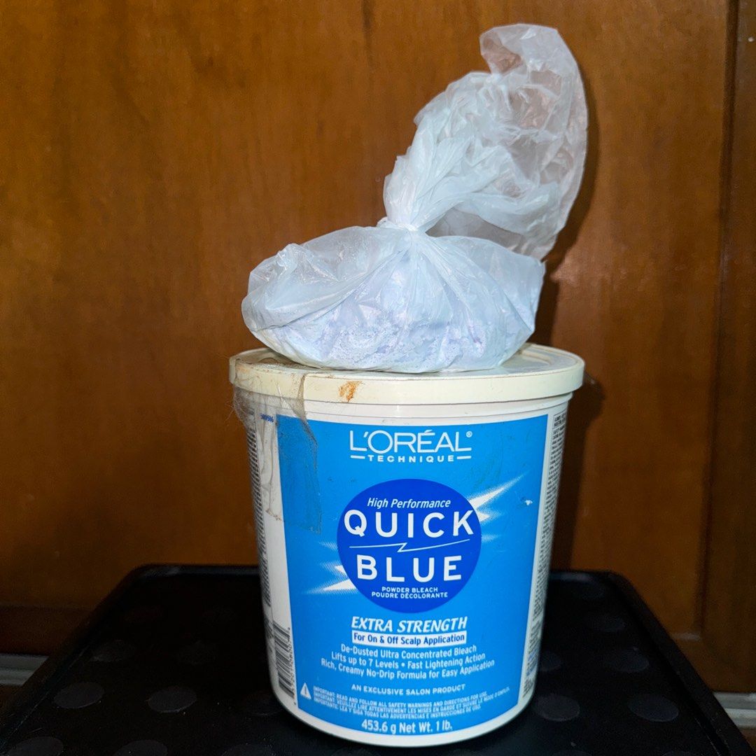 Bleaching Powder (Category: Hair) located in Binan City. Submitted by aeiryse (Listing ID 1314323000, Image 1). Description: Used bleaching powder.
