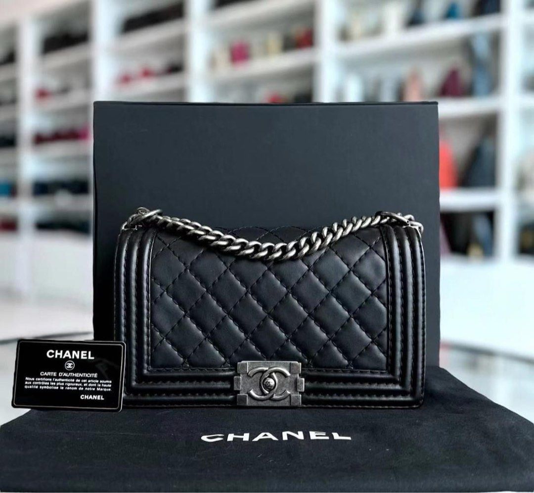 Chanel le boy old medium new arrivals