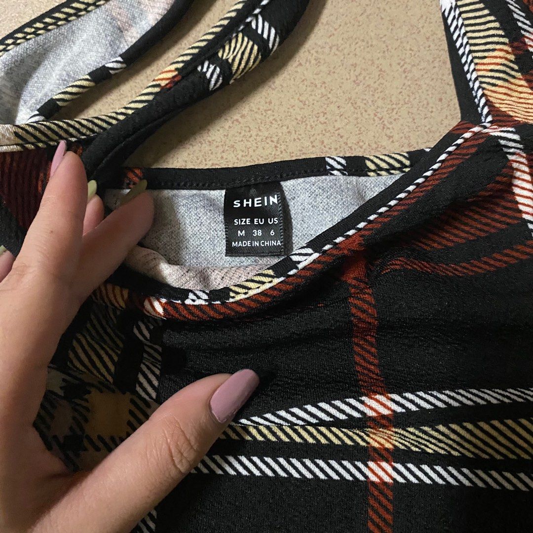 Checkered Dress (Category: Dresses) located in Manila. Submitted by ranze (Listing ID 1314252719, Image 3). Description: Loveeee this fitted dress! Perfect for everyday stroll around. .