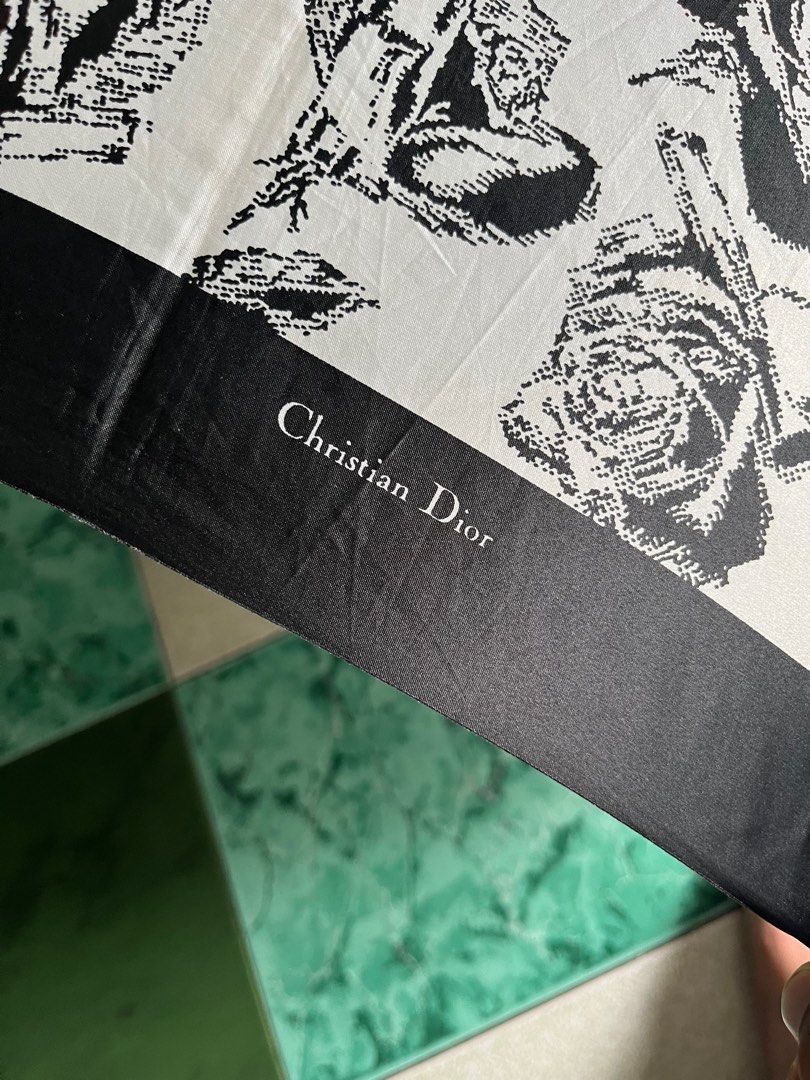 CHRISTIAN DIOR UMBRELLA (Category: Umbrellas) located in Zamboanga. Submitted by alterramz08 (Listing ID 1314250548, Image 3). Description: CHRISTIAN DIOR UMBRELLA ☂️ VERYGOOD CONDITION PRICE : 800 .