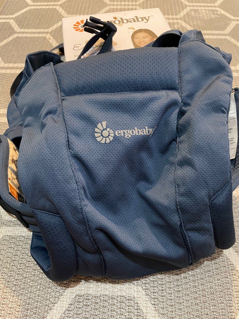 ERGOBABY Embrace Soft Air Mesh Newborn Baby Carrier ergobaby