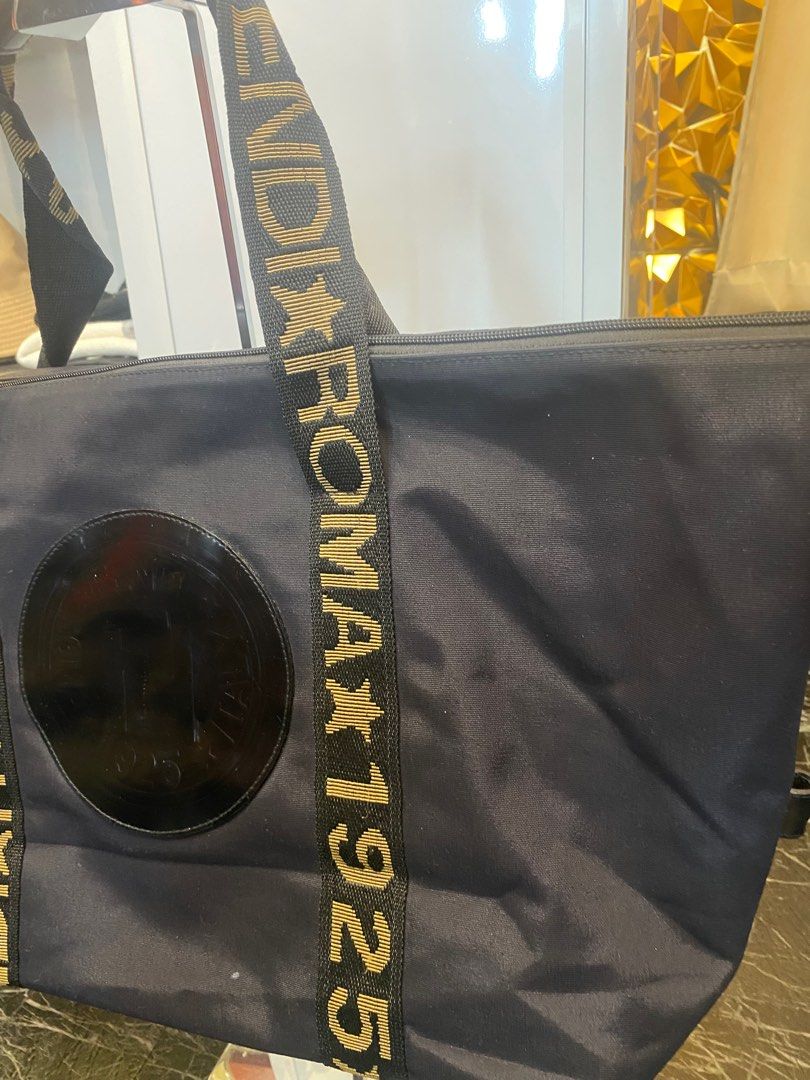 fendi (Category: Luxury Bags & Wallets) located in Manila. Submitted by gooddayzzph (Listing ID 1314217033, Image 3). Description: Fendi mini traveling bag no issue excellent .