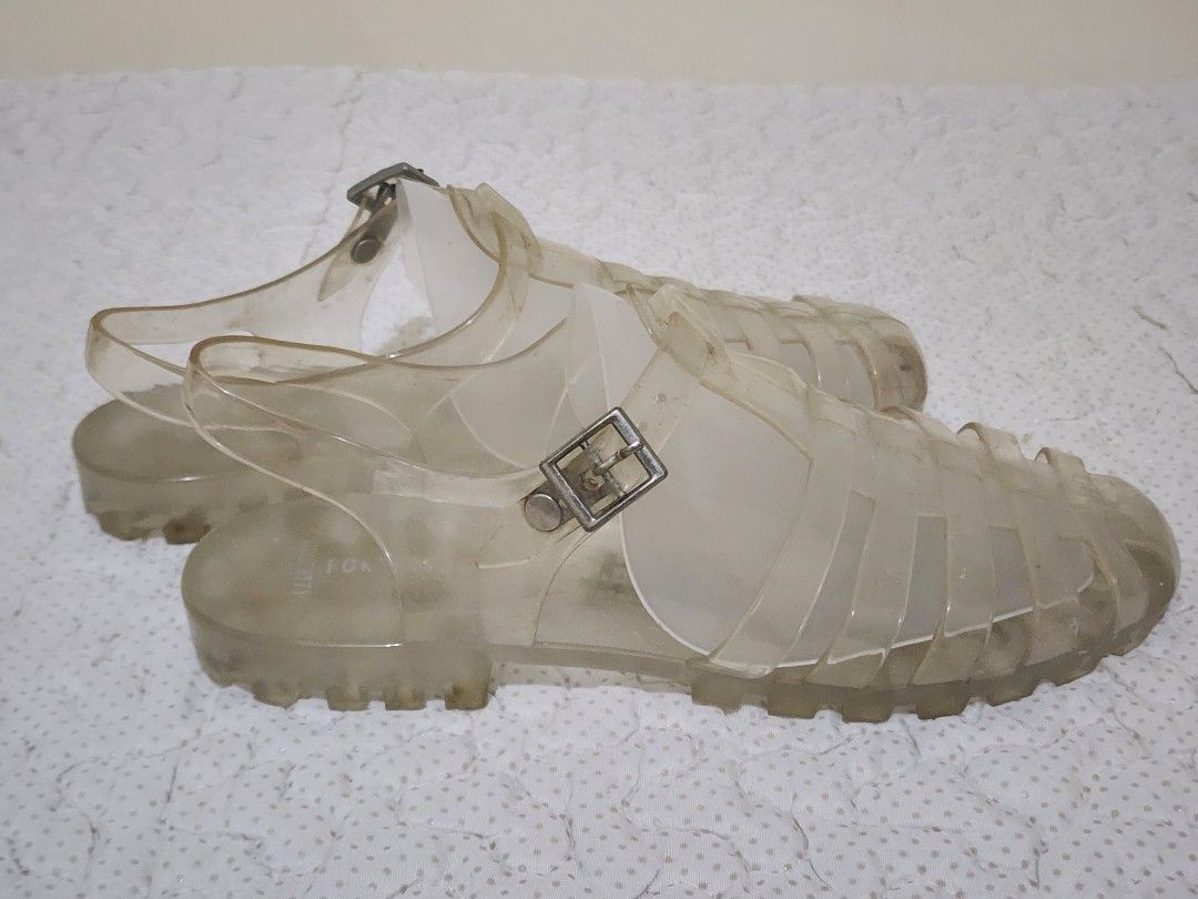 Forever 21 jelly sandals hotsell