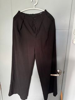 (Category: ) located in . Submitted by closetcleanup_things (Listing ID 1314218660, Image 1). Description: .